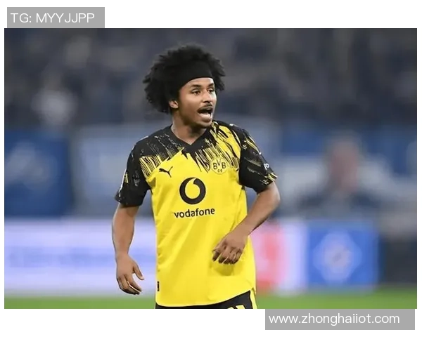 英超激战：多特蒙德绝杀曼联全场沸腾精彩集锦回顾