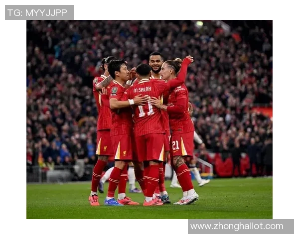 德甲精彩对决AC米兰逆转利物浦乌龙球引发全场狂欢与转会热议