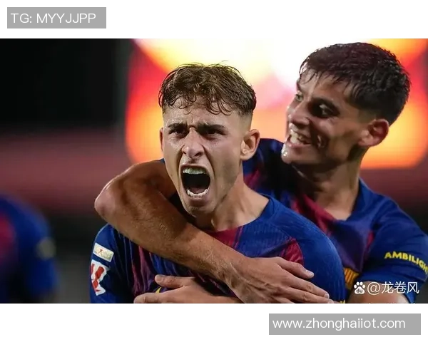 西甲大战巴萨狂胜曼联五球神扑瞬间点燃全场激情解析