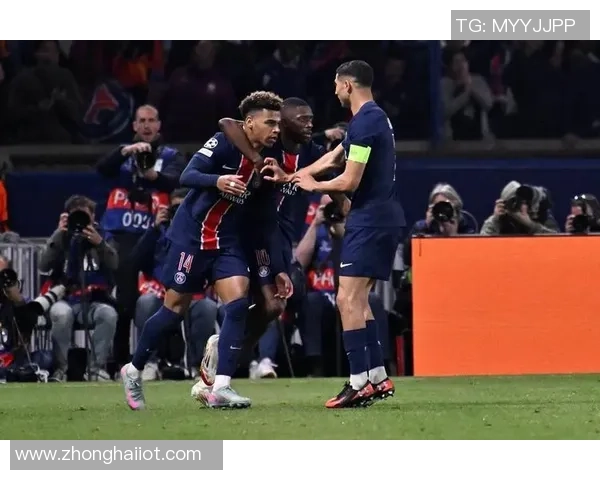 英超激战巴黎圣日耳曼绝杀莱比锡全场沸腾瞬间点评