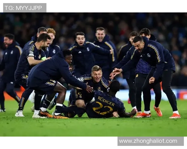 欧冠激战：拜仁与曼城战平历史冷门引发全场热议