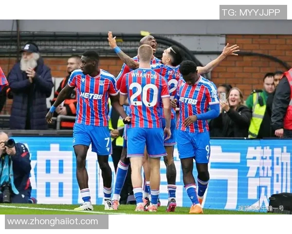 英超激战阿森纳凭借帽子戏法力克利物浦全场沸腾赛后点评分析