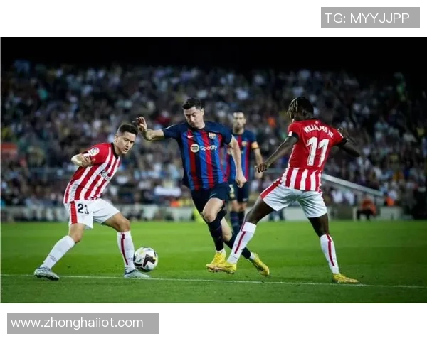 国王杯精彩对决AC米兰大胜曼联展现强大实力与团队默契