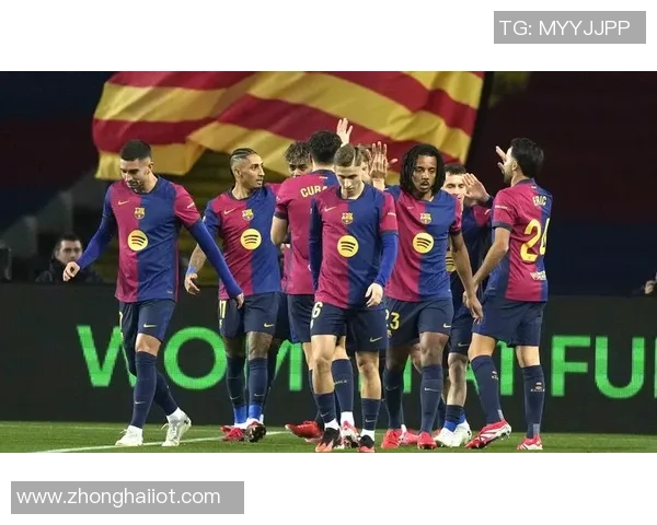 足总杯惊天冷门尤文图斯5-0狂胜巴萨引发全场震惊